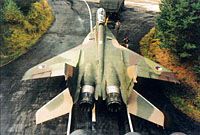 Zlinek199702_47_1.jpg (106 ��)